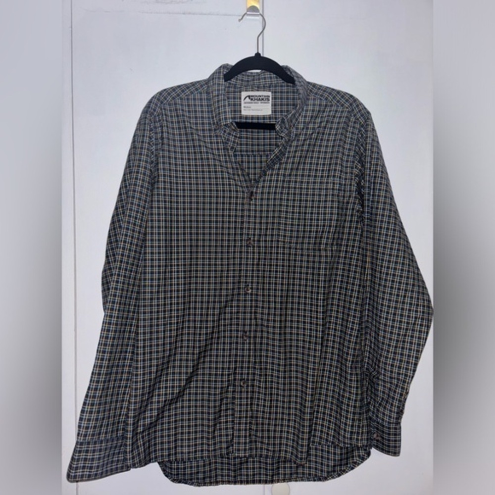 Mountain Khakis long sleeve button down shirt